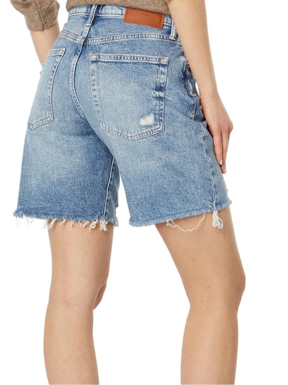 Lucky Brand 90s Loose Short, size 4